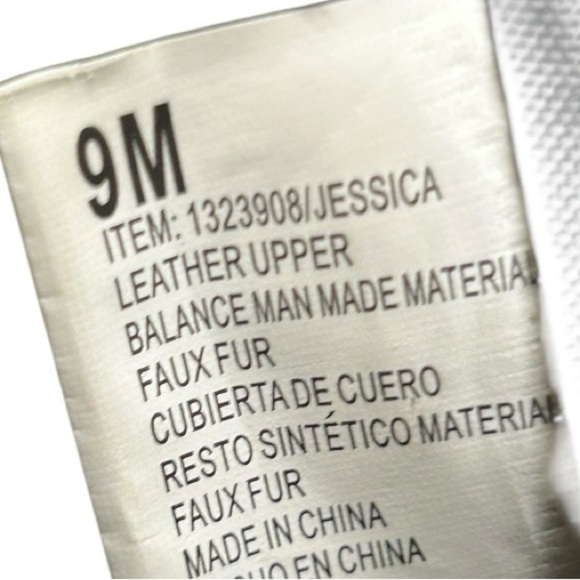 Khombu Women's Jessica Ankle Boots Faux Fur Shearling Lining size 9 - Picture 11 of 11